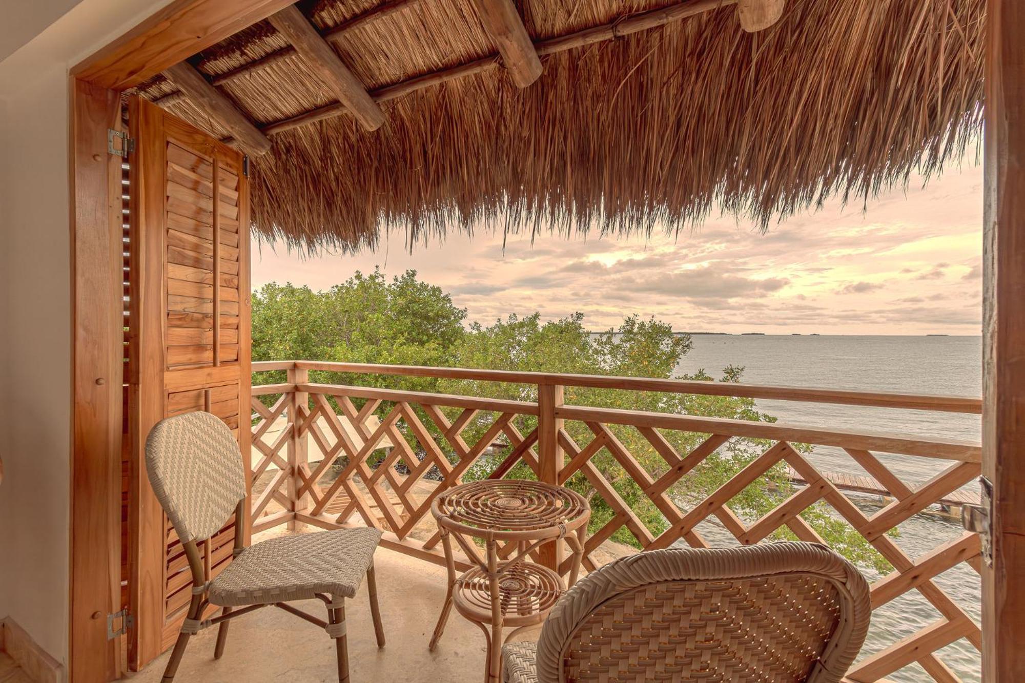 Islawa Soy Local - Isla Privada Hotel Baru Exterior photo