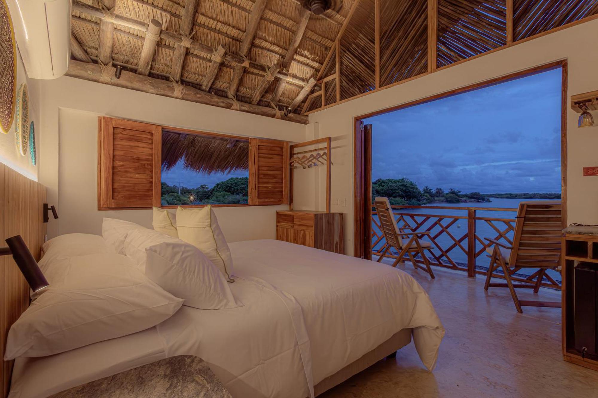 Islawa Soy Local - Isla Privada Hotel Baru Exterior photo