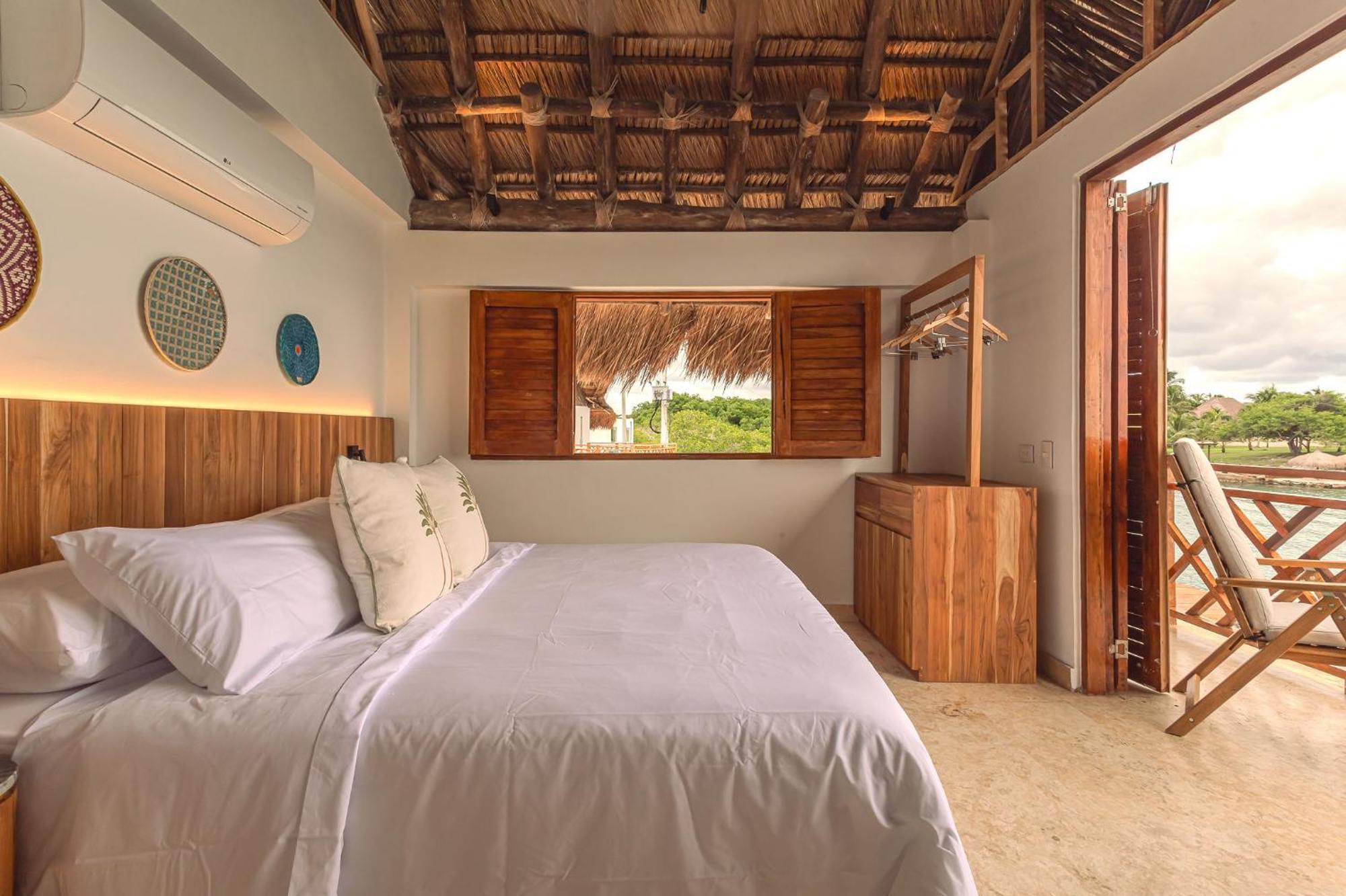 Islawa Soy Local - Isla Privada Hotel Baru Exterior photo