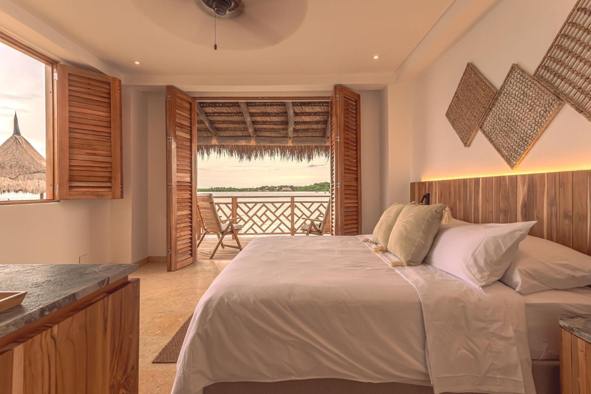 Islawa Soy Local - Isla Privada Hotel Baru Exterior photo